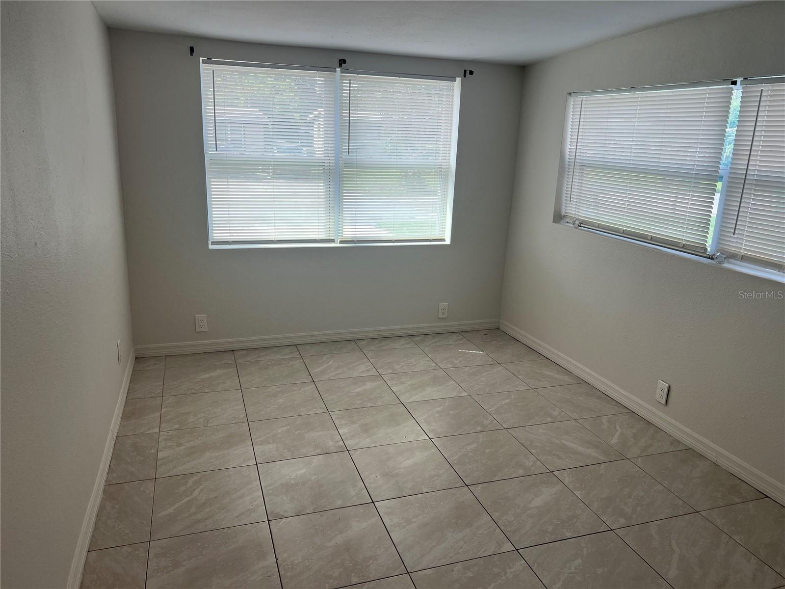 10435 114th Ter N Property Photo 12