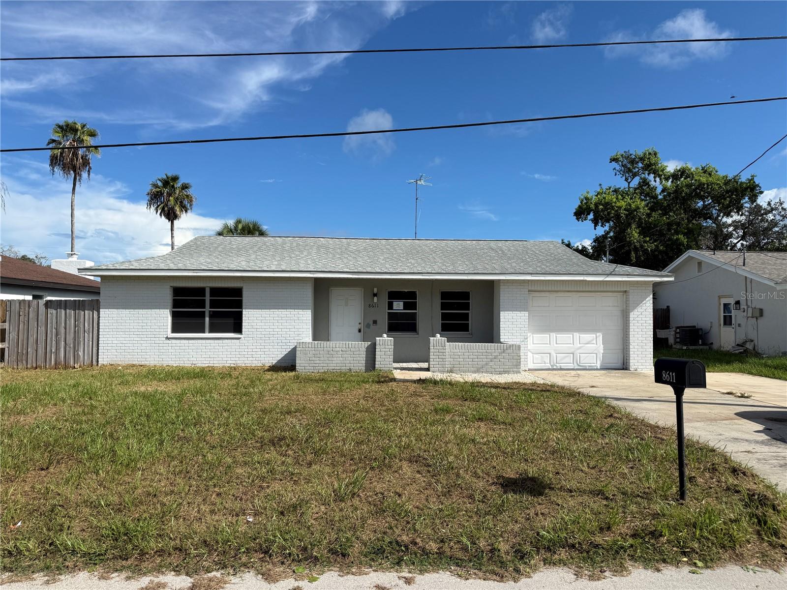 8611 LONGBOAT LN Property Photo 1