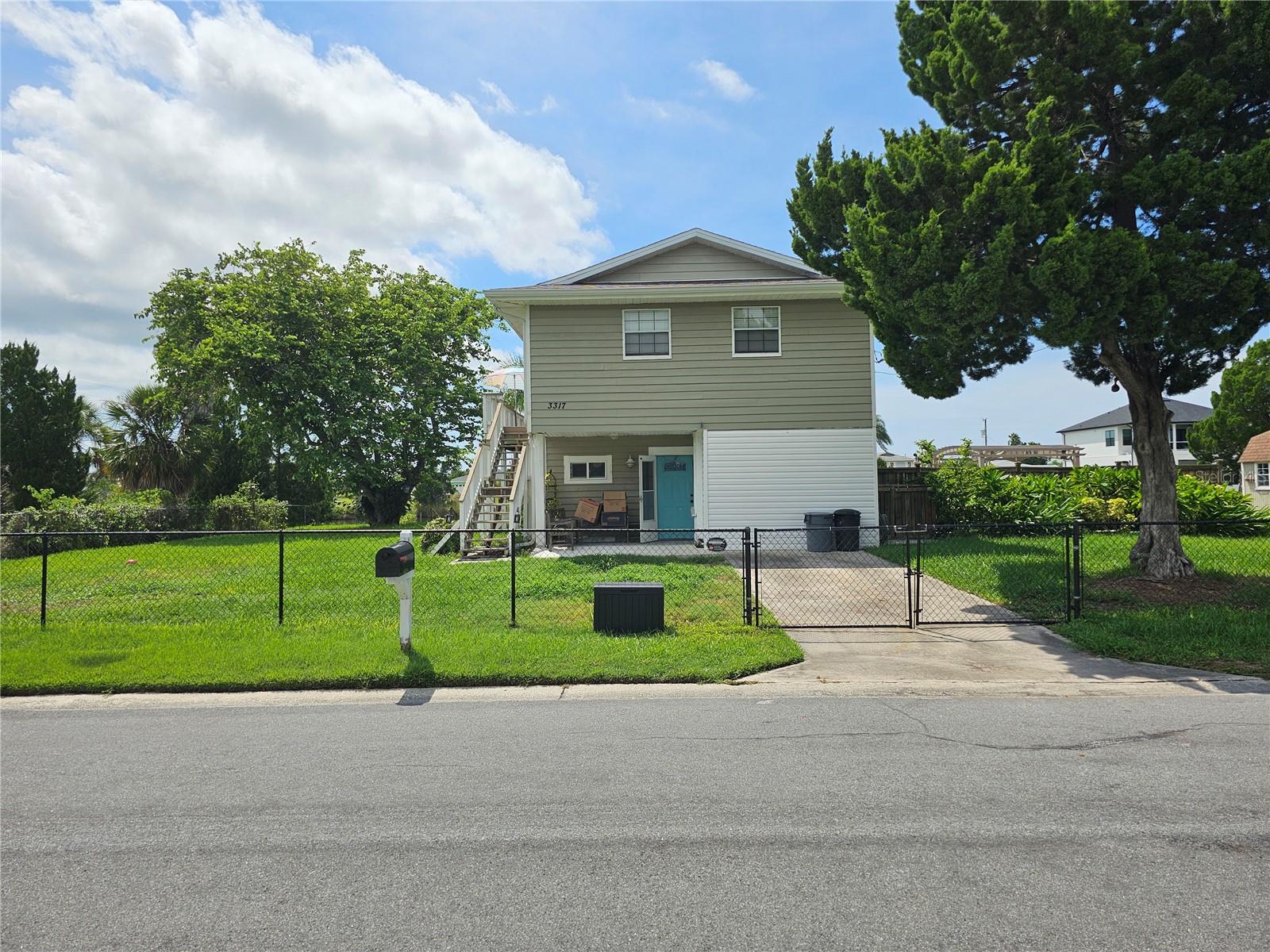 3317 Oleander Dr Property Photo 4