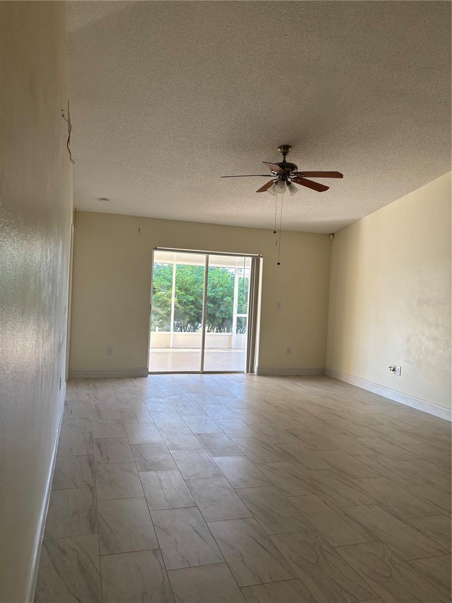 1415 Birchstone Ave Property Photo 6