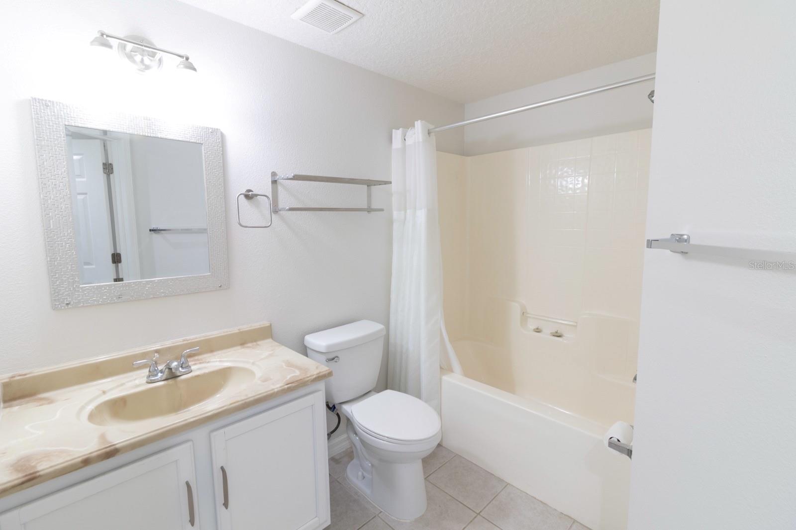 9510 Newdale Way #102 Property Photo 14