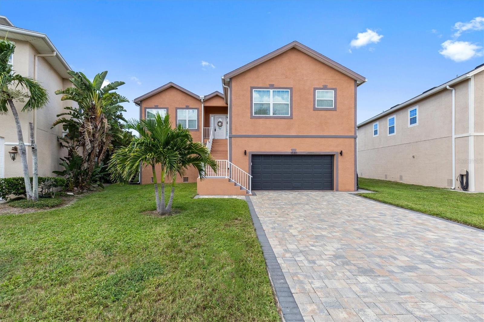 1081 S POINTE ALEXIS DR Property Photo 1