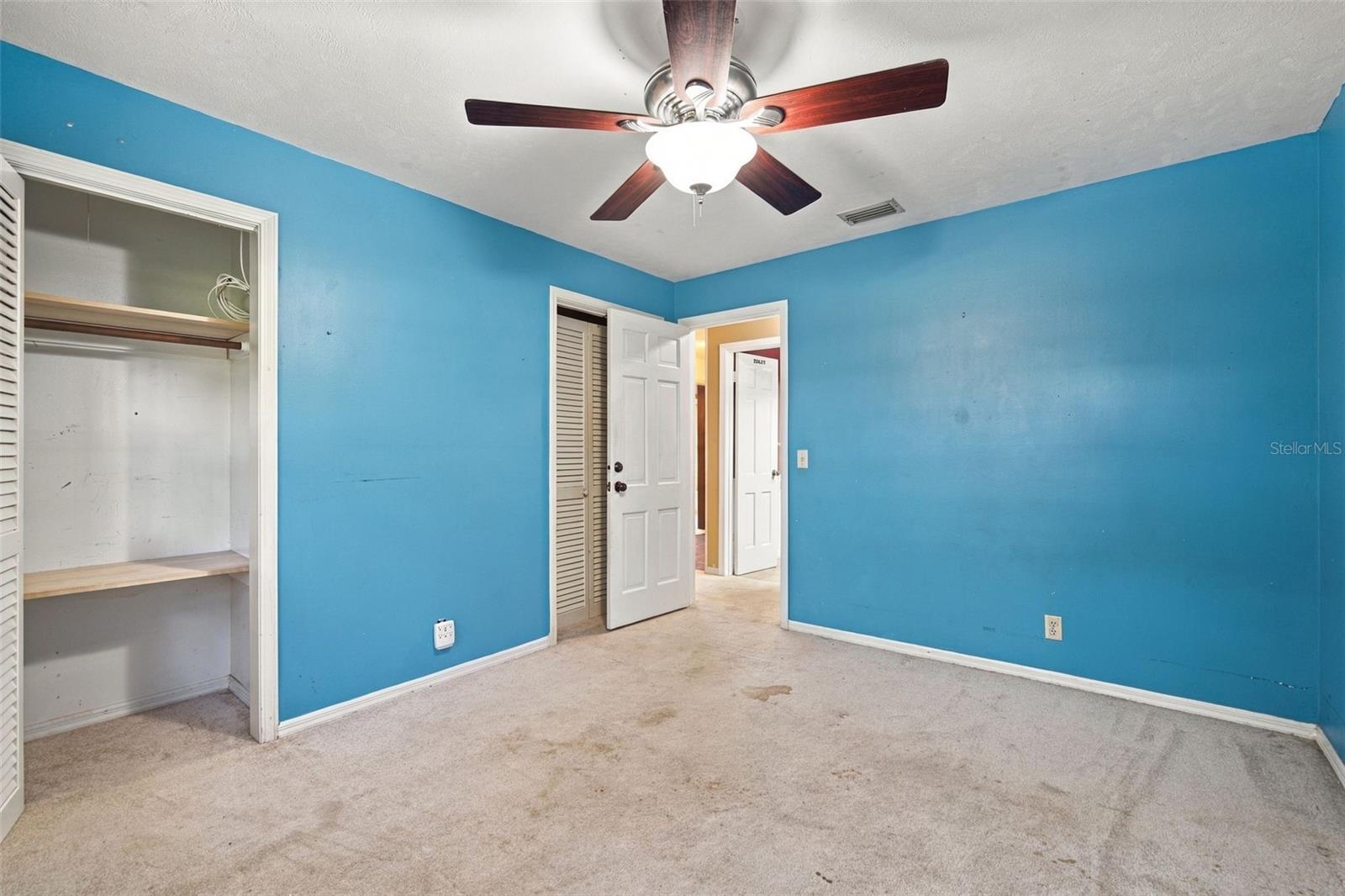 409 El Greco Dr Property Photo 20