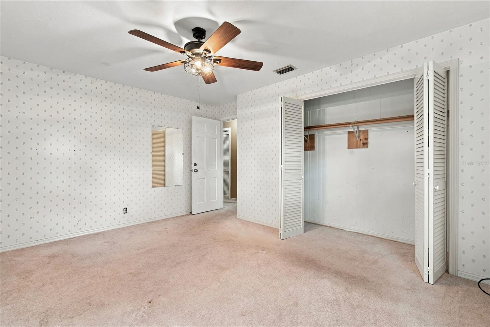 409 El Greco Dr Property Photo 22