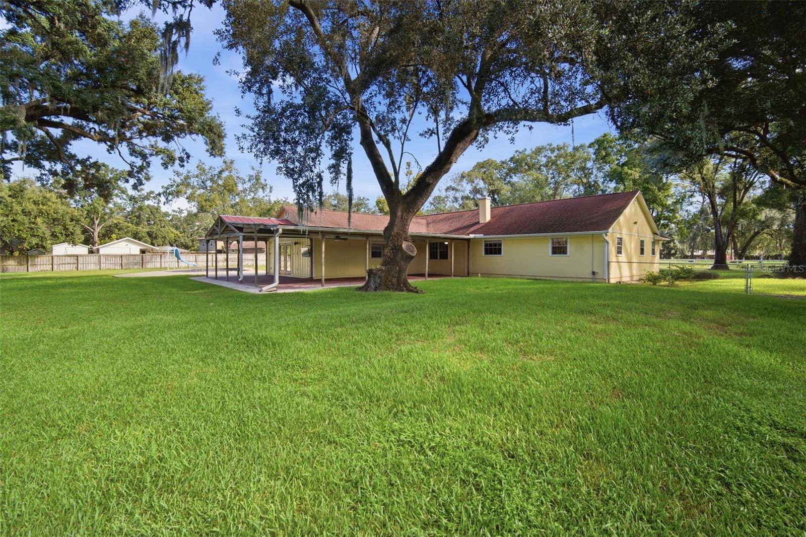 409 El Greco Dr Property Photo 30