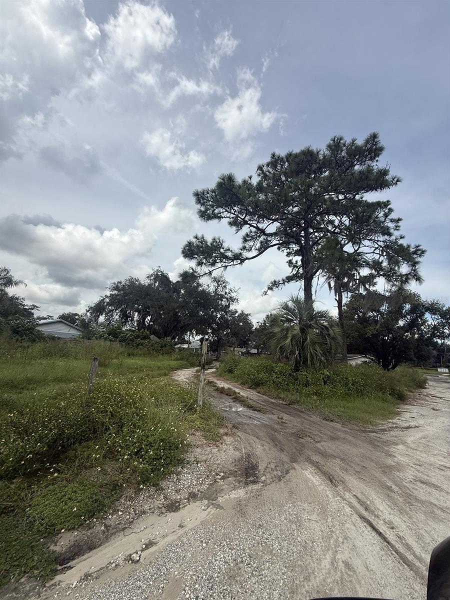 6042 Lewis Dr Property Photo 2