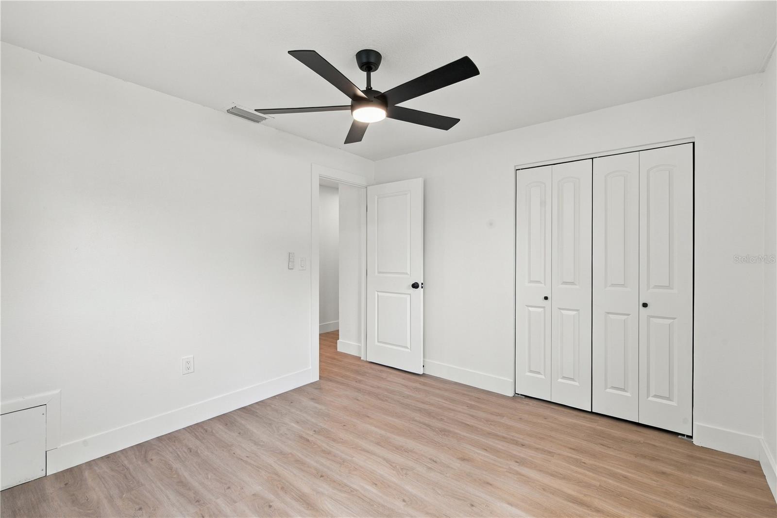 1630 Dale Cir N Property Photo 28