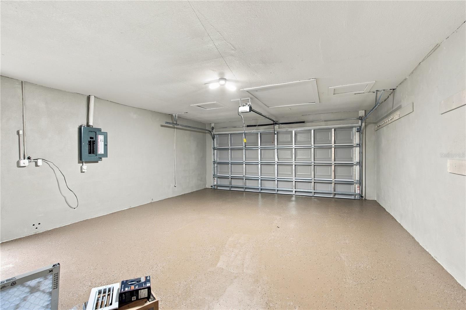 1630 Dale Cir N Property Photo 30