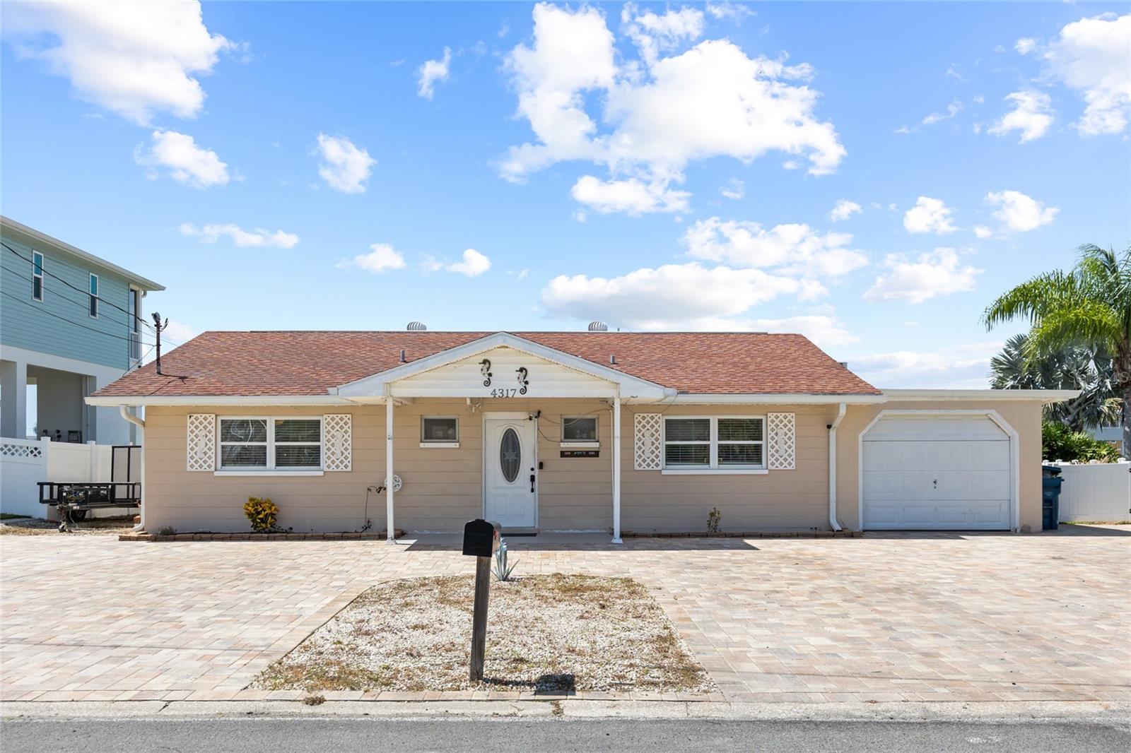 4317 BISCAYNE DR Property Photo 1