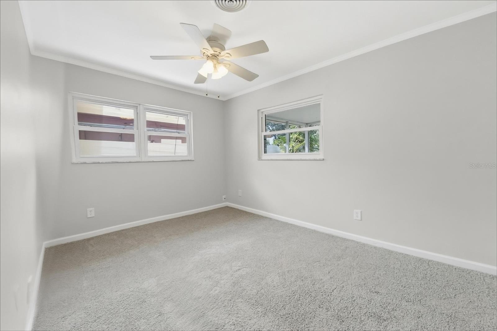 1128 20th St Sw Property Photo 11