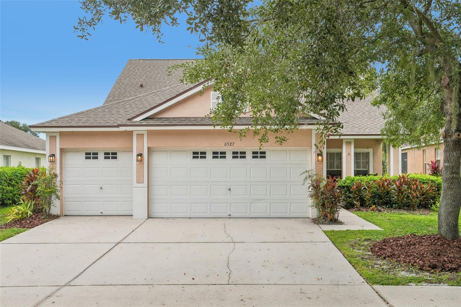6527 Bridgecrest Dr Property Photo 1