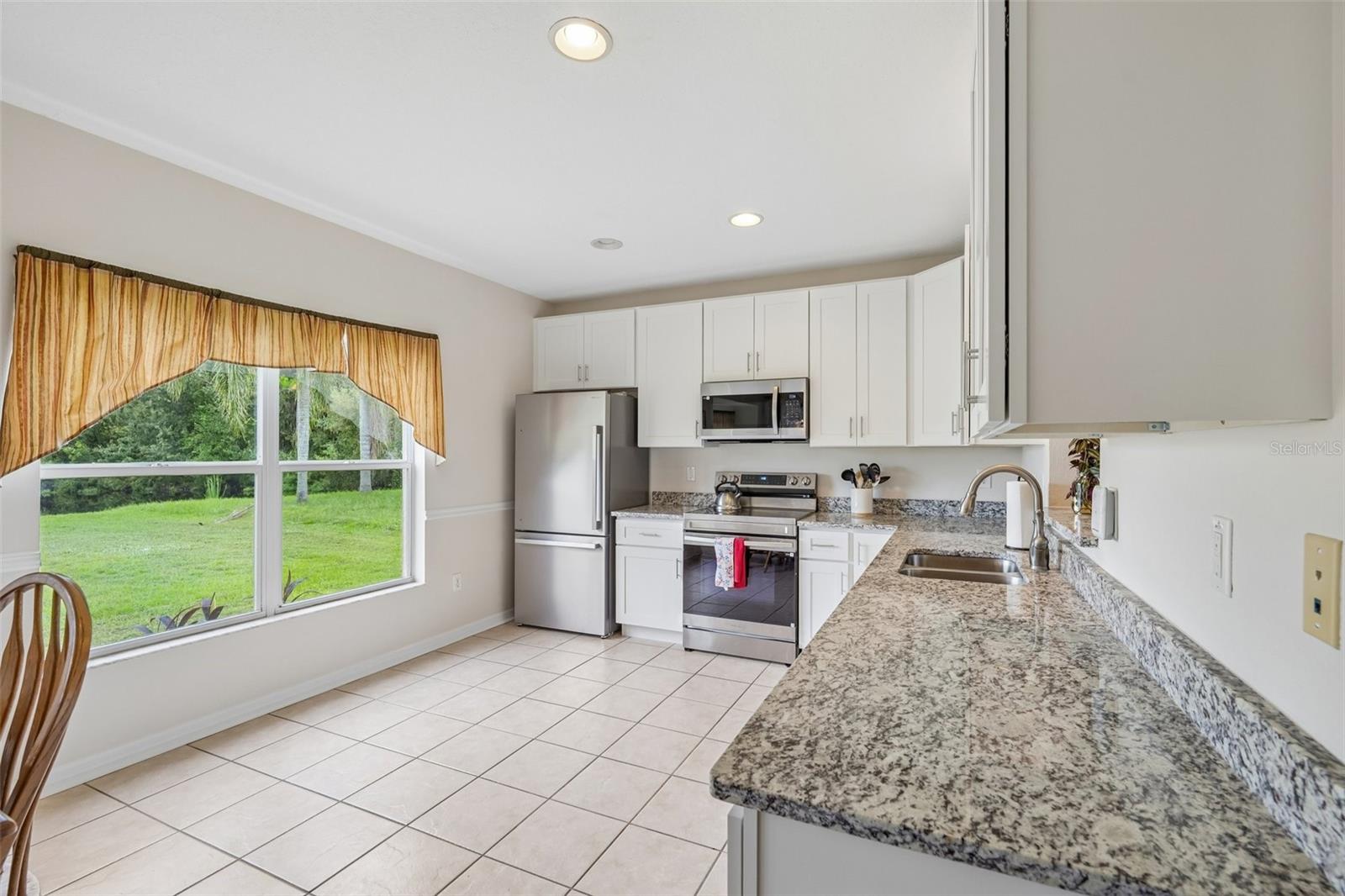 6527 Bridgecrest Dr Property Photo 10