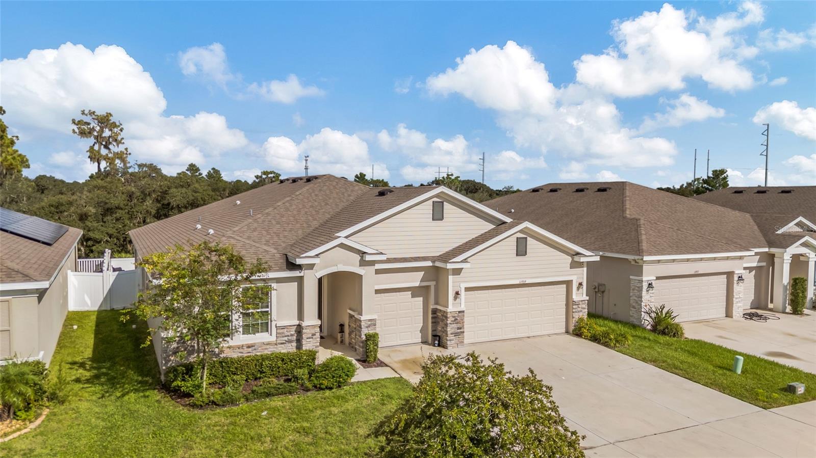 11939 Brighton Knoll Loop Property Photo 2