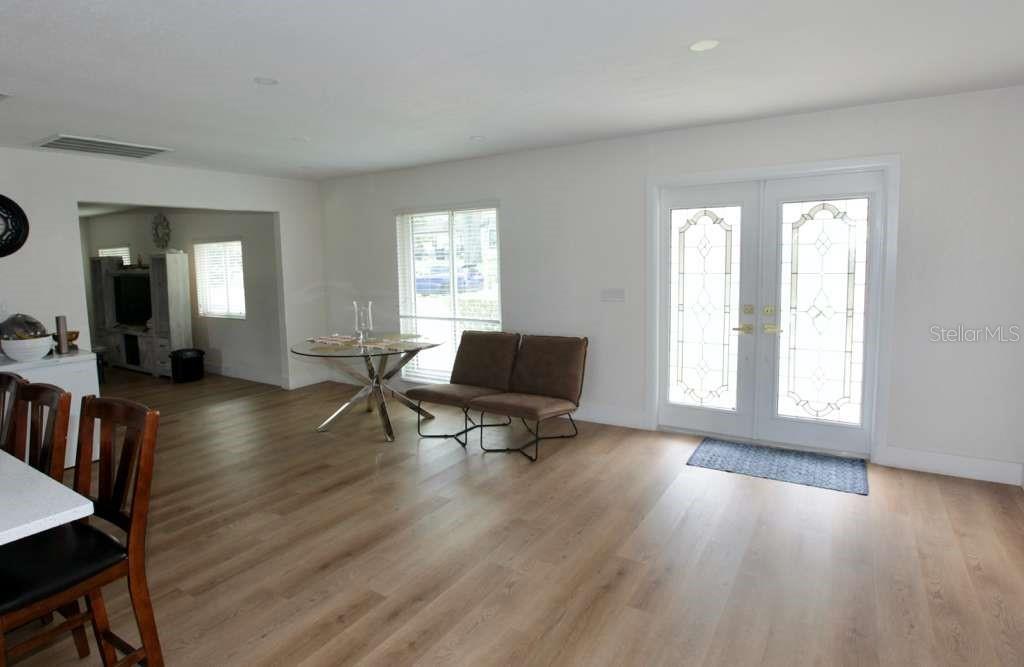 815 Bishop Pl Property Photo 7