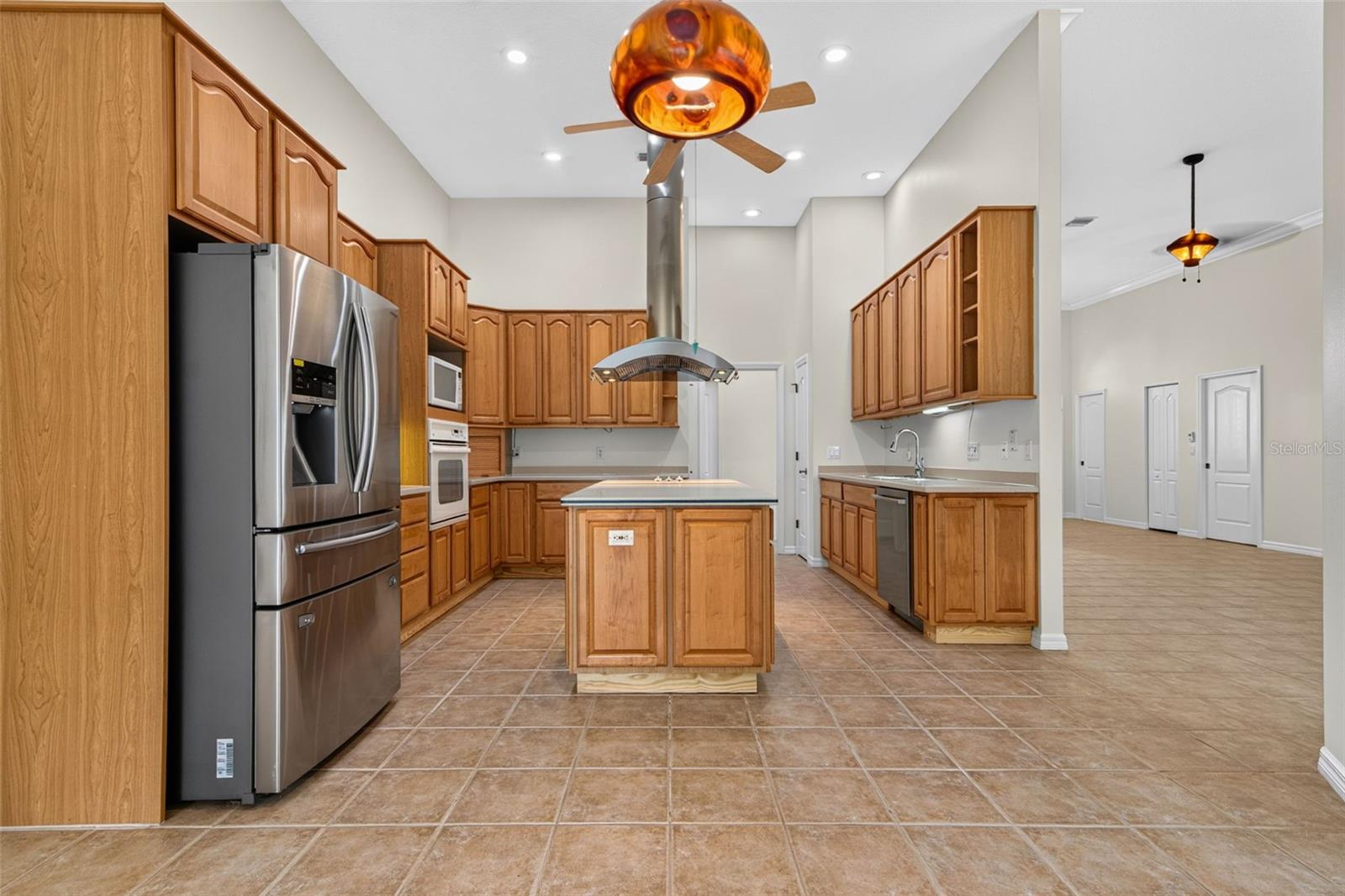 679 Sawgrass Bridge Rd Property Photo 25