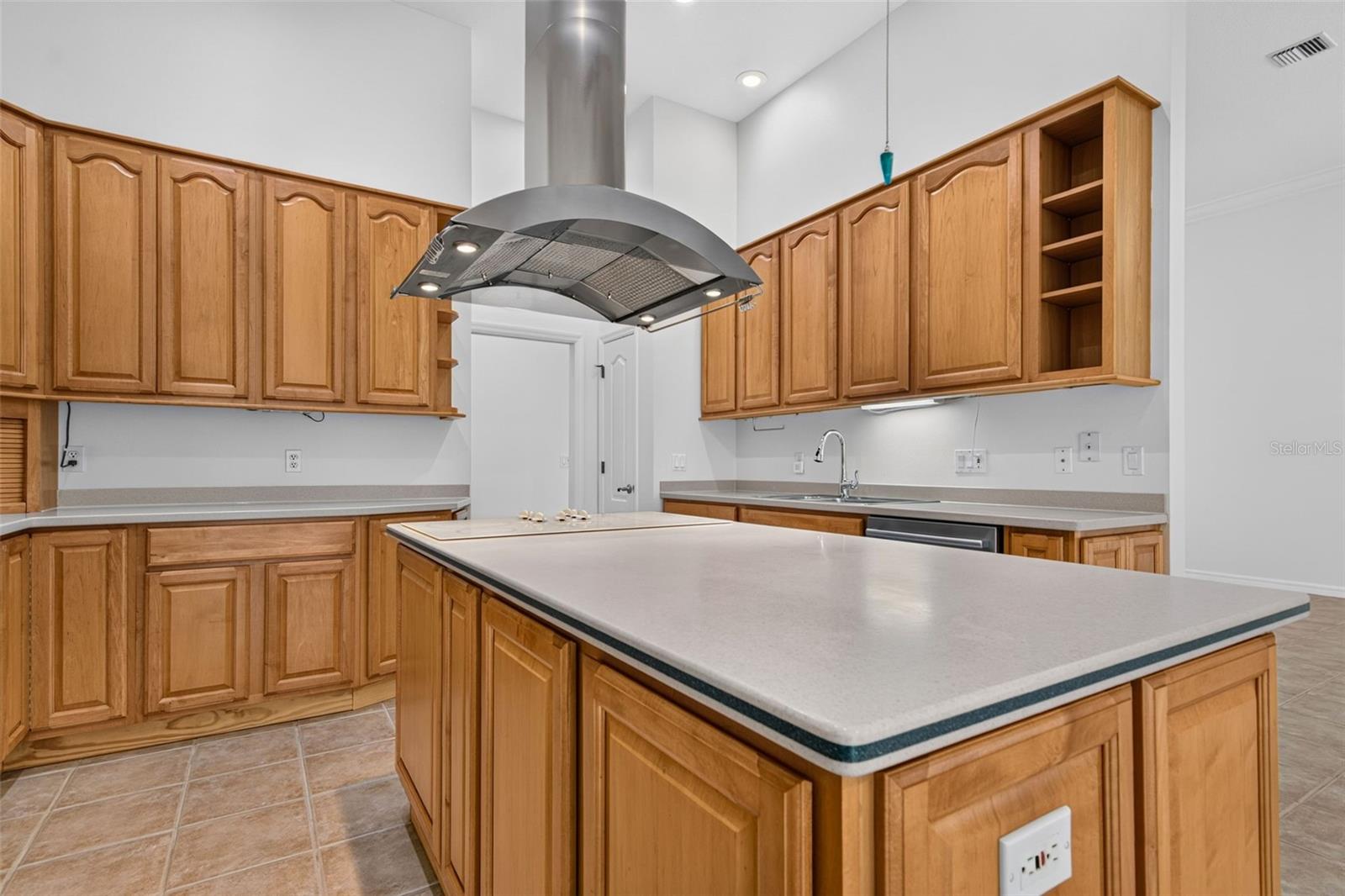 679 Sawgrass Bridge Rd Property Photo 26