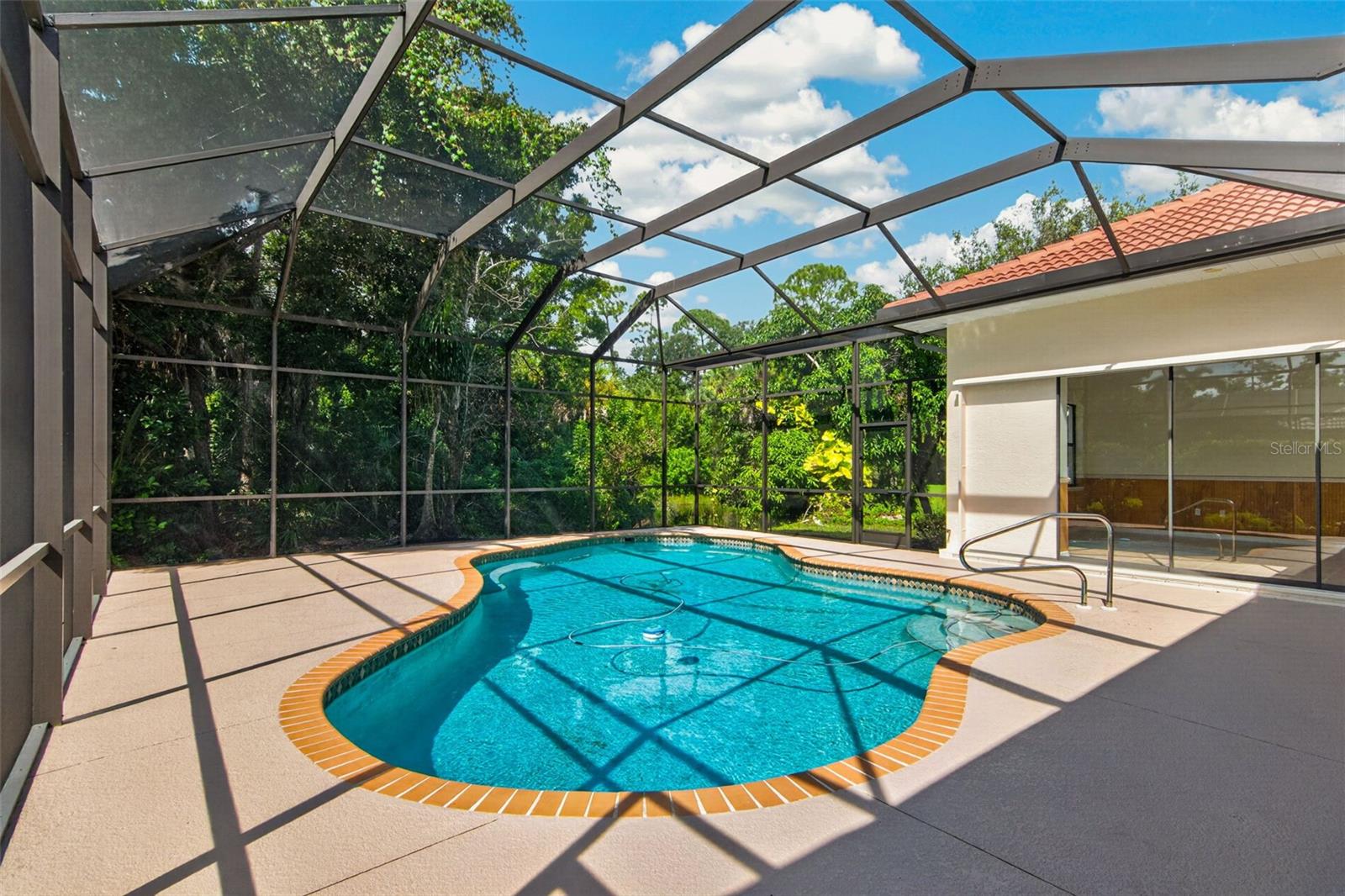 679 Sawgrass Bridge Rd Property Photo 65