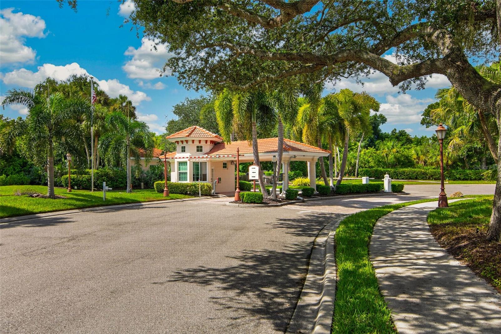 679 Sawgrass Bridge Rd Property Photo 81