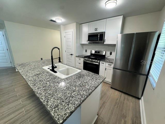 2508 E Curtis St Property Photo 6