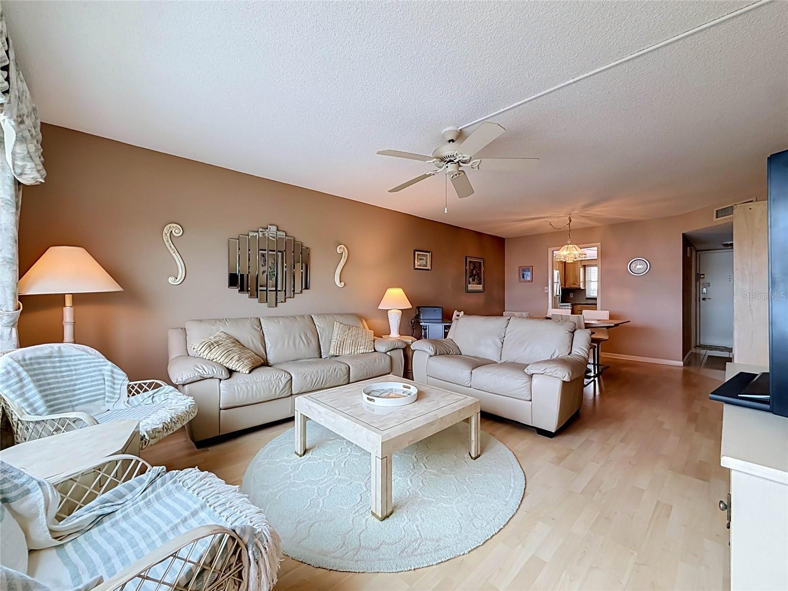 4550 Cove Cir #502 Property Photo 20