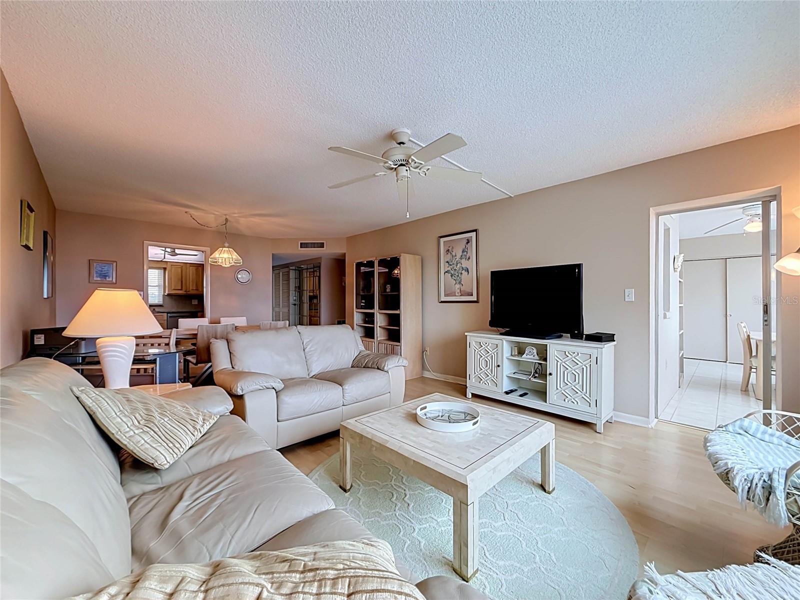 4550 Cove Cir #502 Property Photo 21