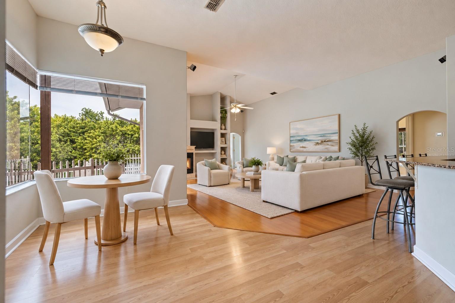 7380 Pebble Beach Ln Property Photo 14