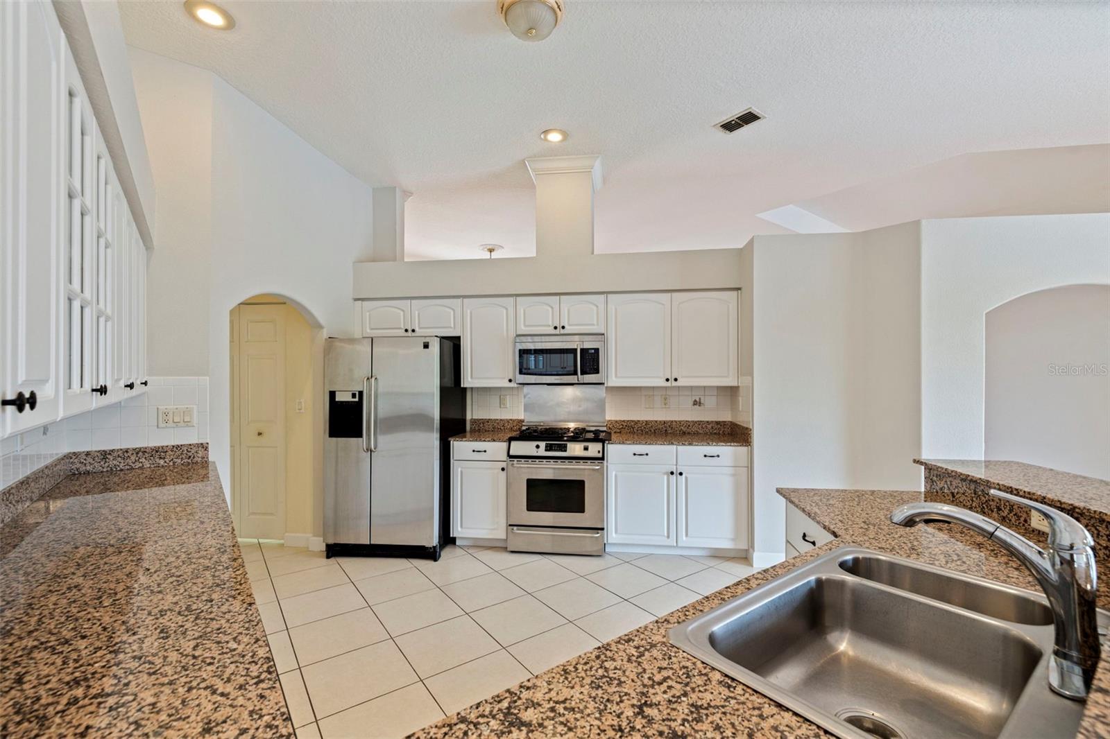 7380 Pebble Beach Ln Property Photo 27