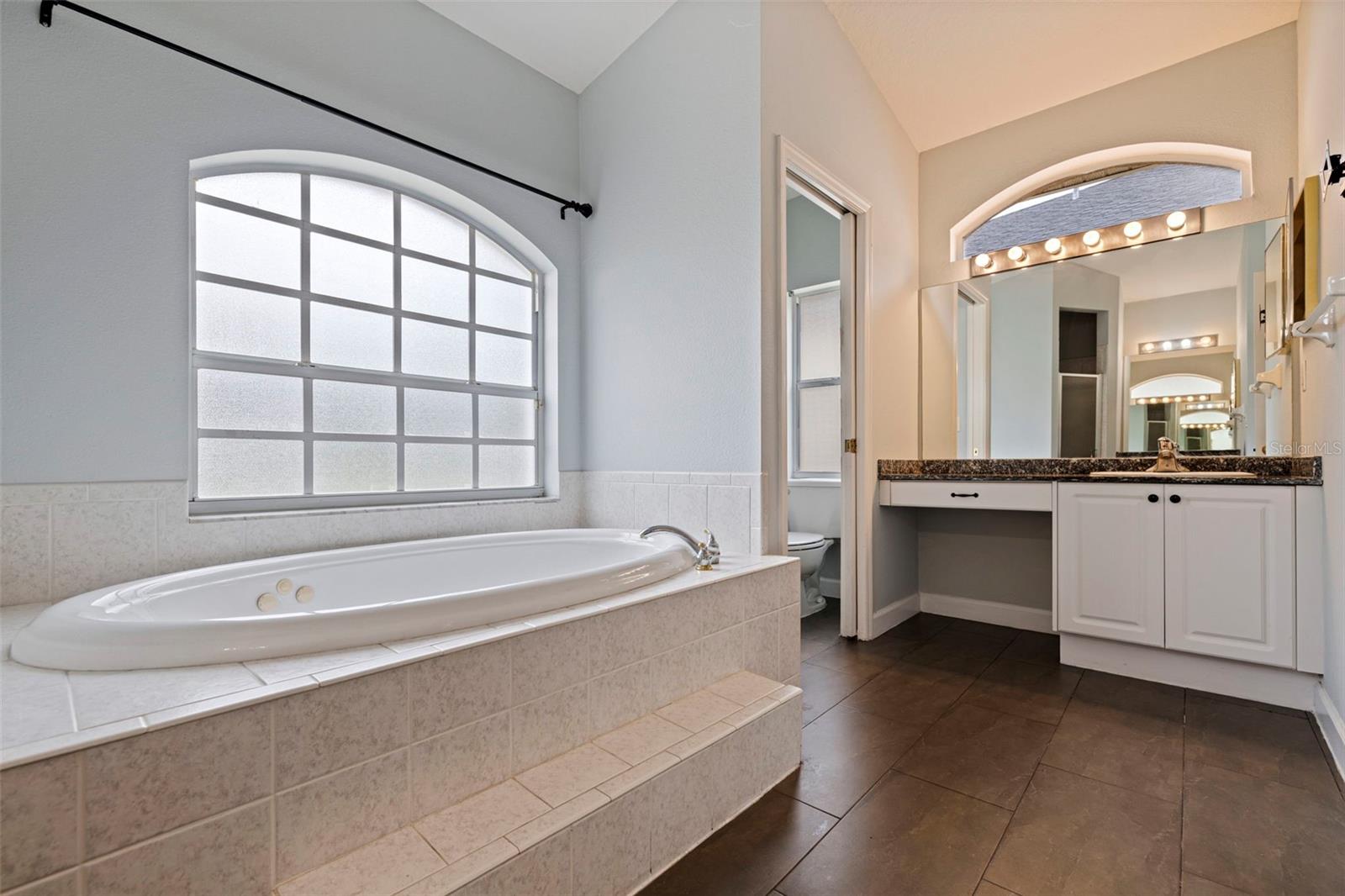 7380 Pebble Beach Ln Property Photo 38
