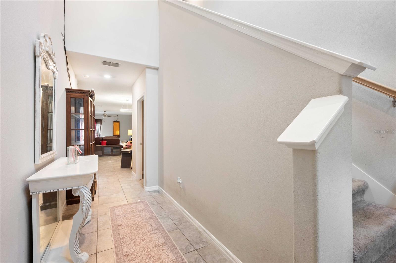 9617 Channing Hill Dr Property Photo 4