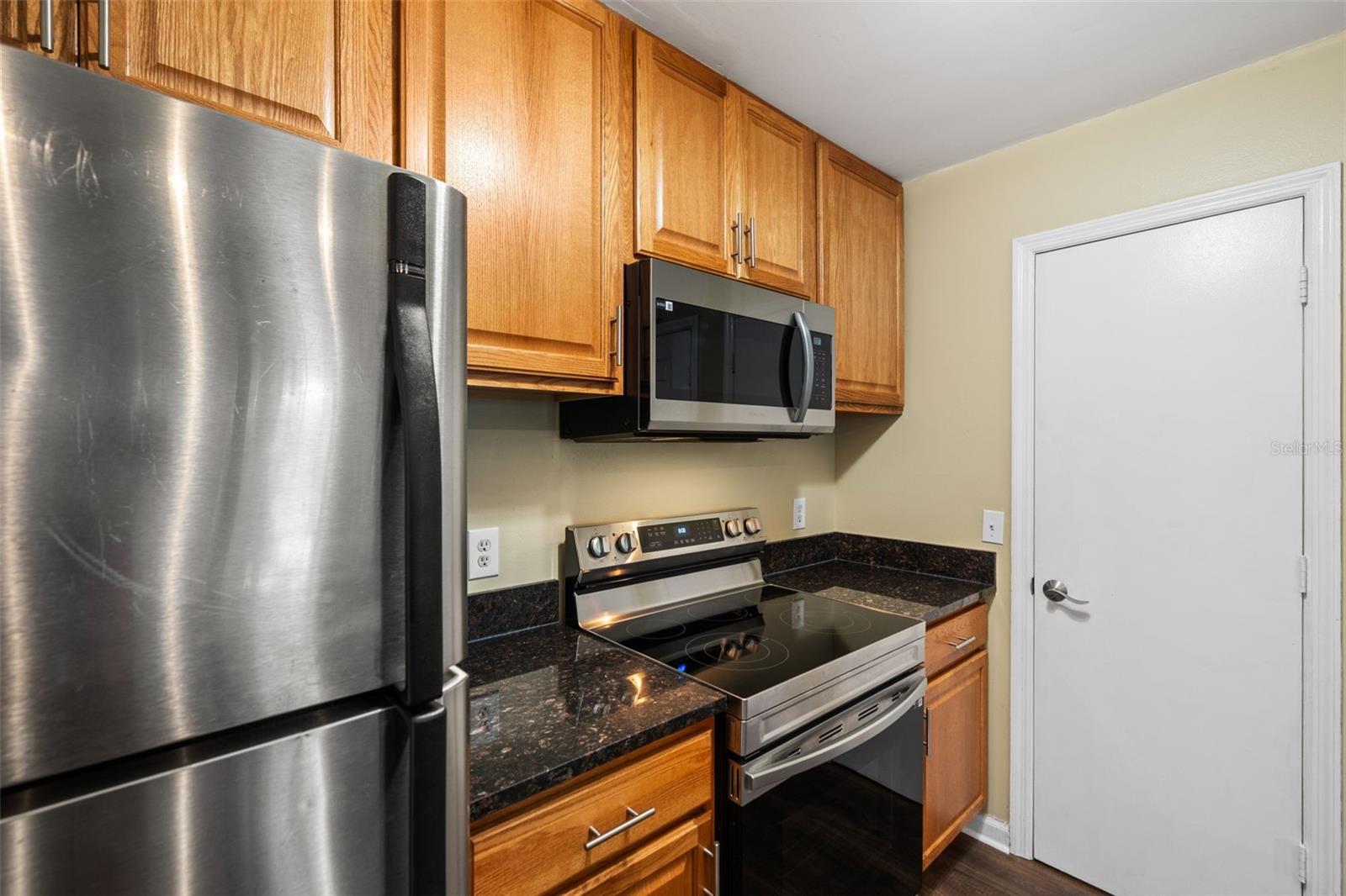 11901 4th St N #5107 Property Photo 15