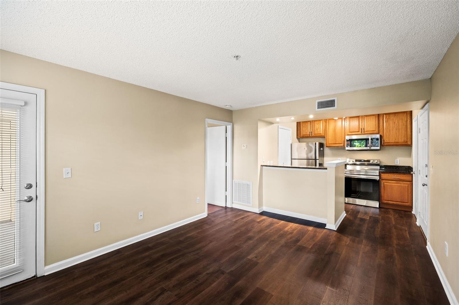 11901 4th St N #5107 Property Photo 17