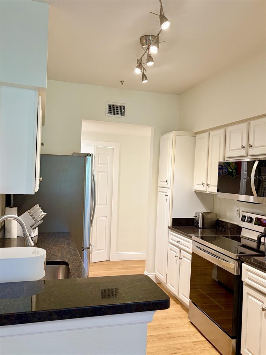 1810 E Palm Ave #5202 Property Photo 5