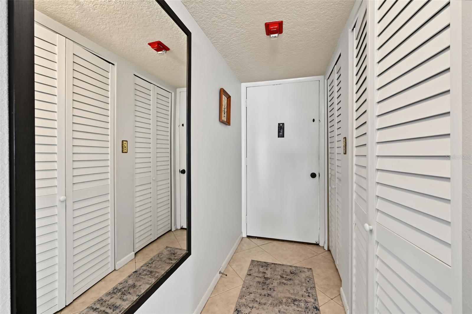 17580 Gulf Blvd #307 Property Photo 4