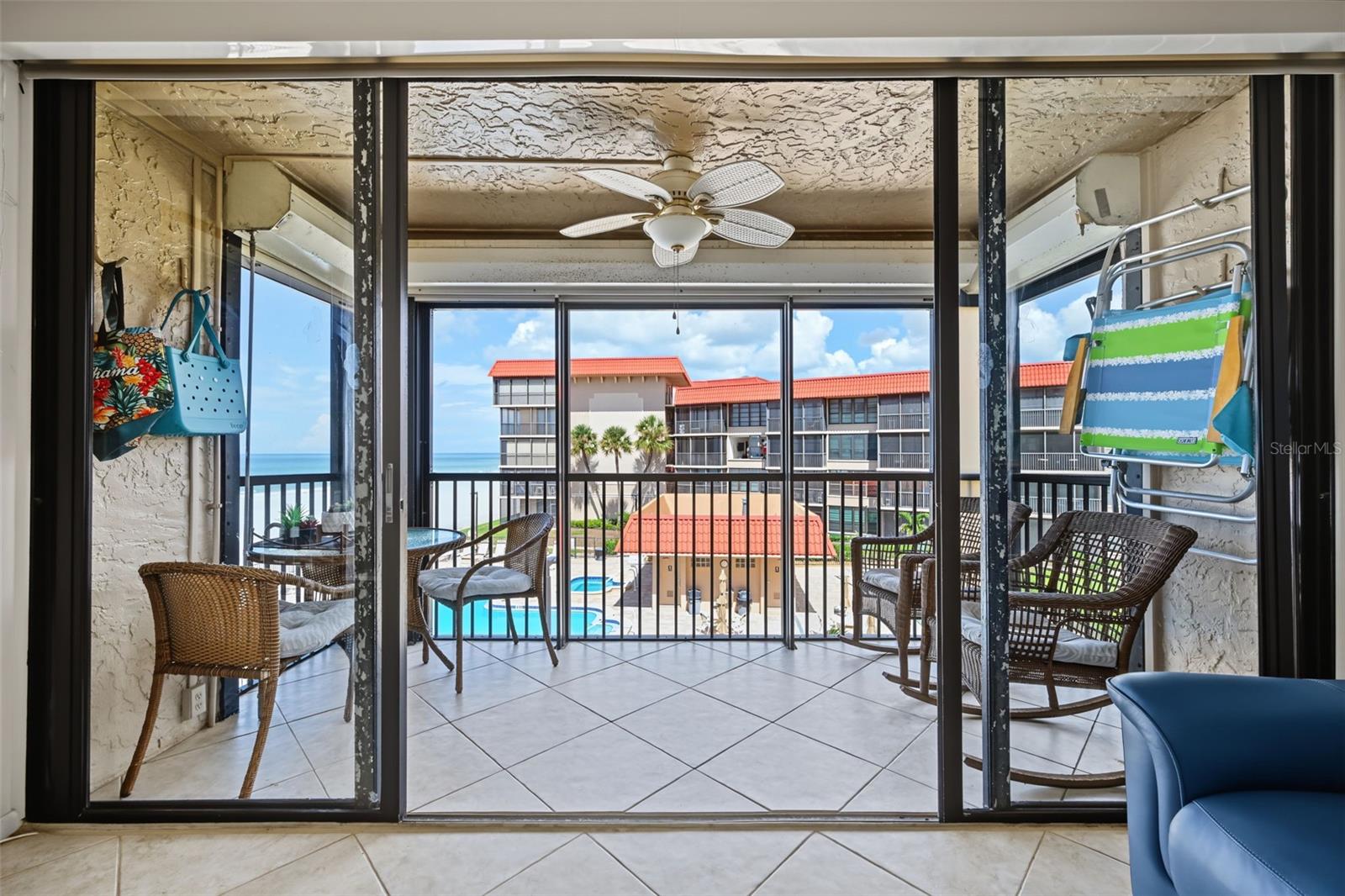 17580 Gulf Blvd #307 Property Photo 10
