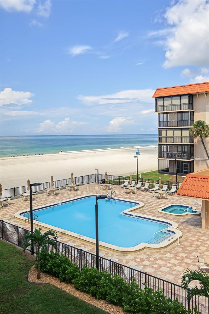 17580 Gulf Blvd #307 Property Photo 13