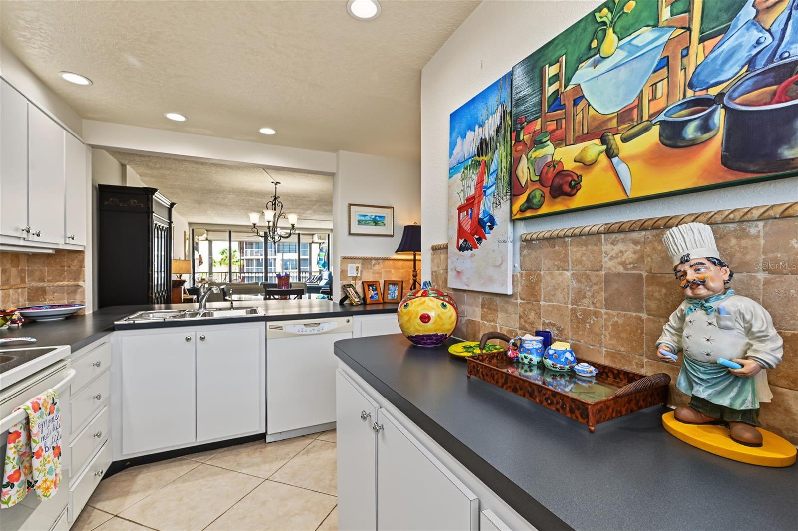 17580 Gulf Blvd #307 Property Photo 28