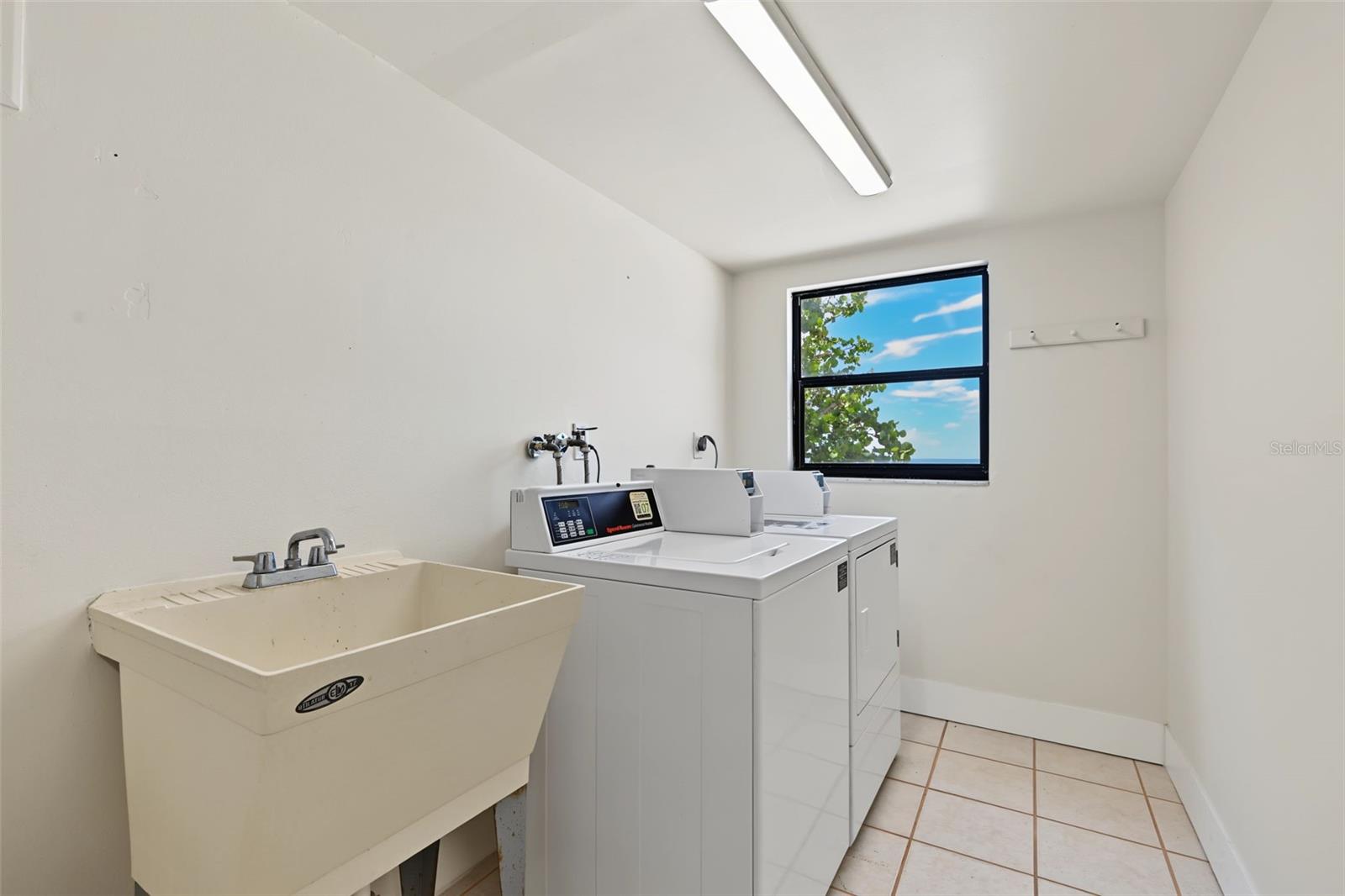 17580 Gulf Blvd #307 Property Photo 46
