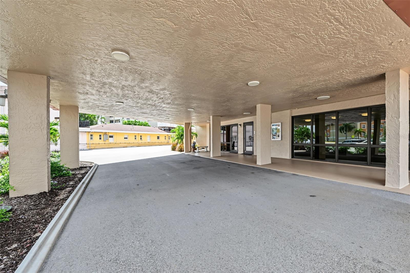 17580 Gulf Blvd #307 Property Photo 48