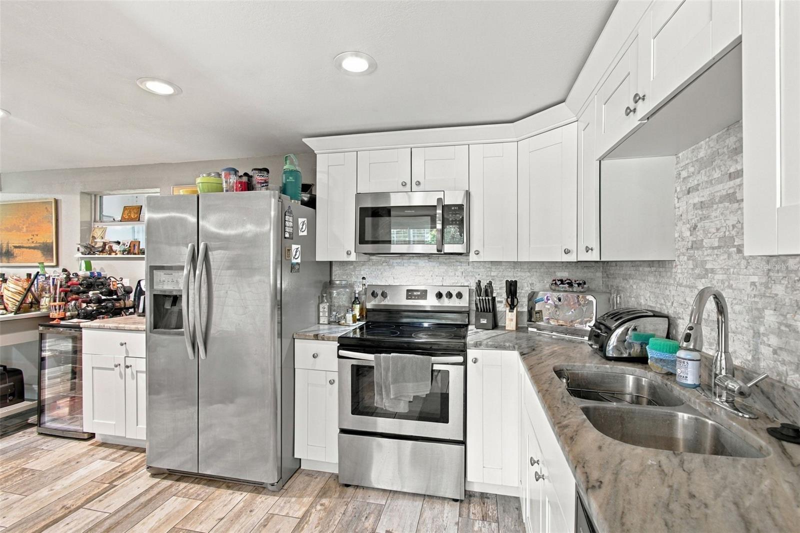 10803 N Oregon Cir Property Photo 11