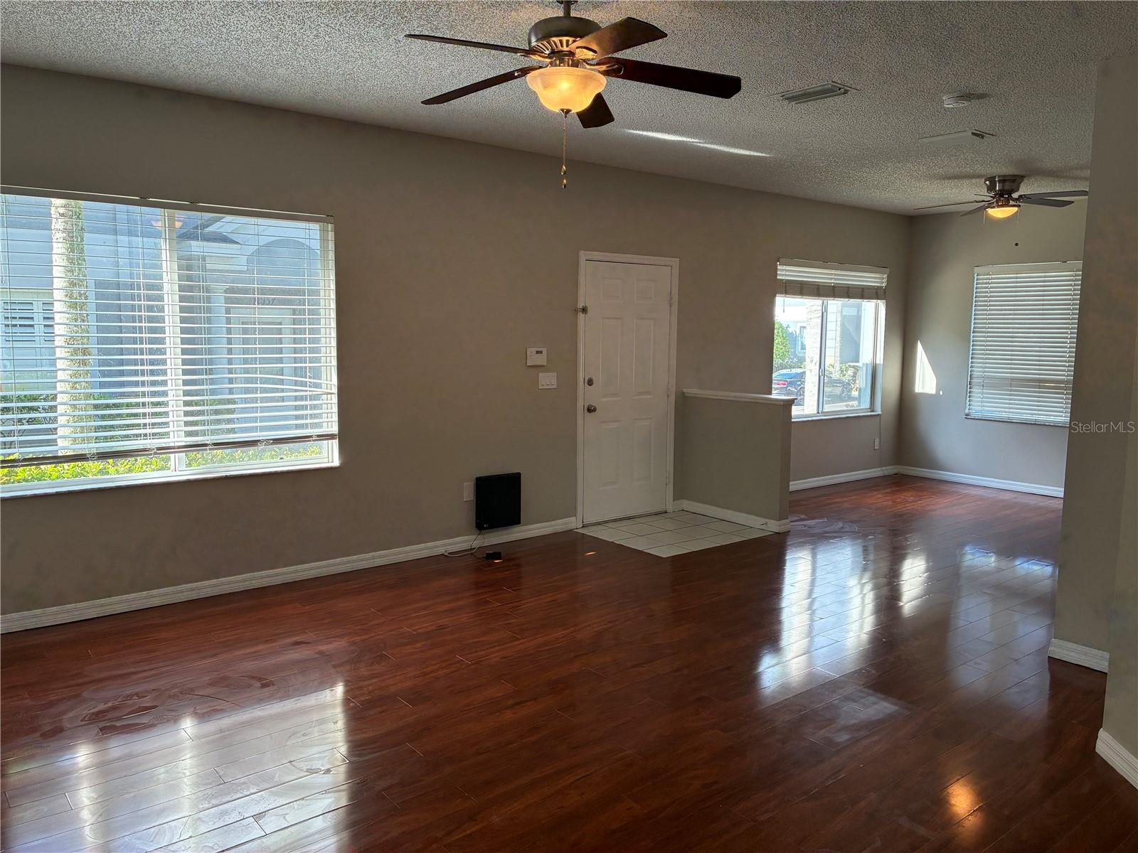 18143 Paradise Point Dr Property Photo 5