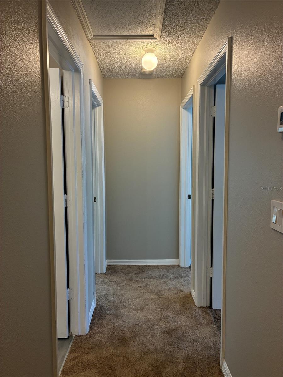 18143 Paradise Point Dr Property Photo 20