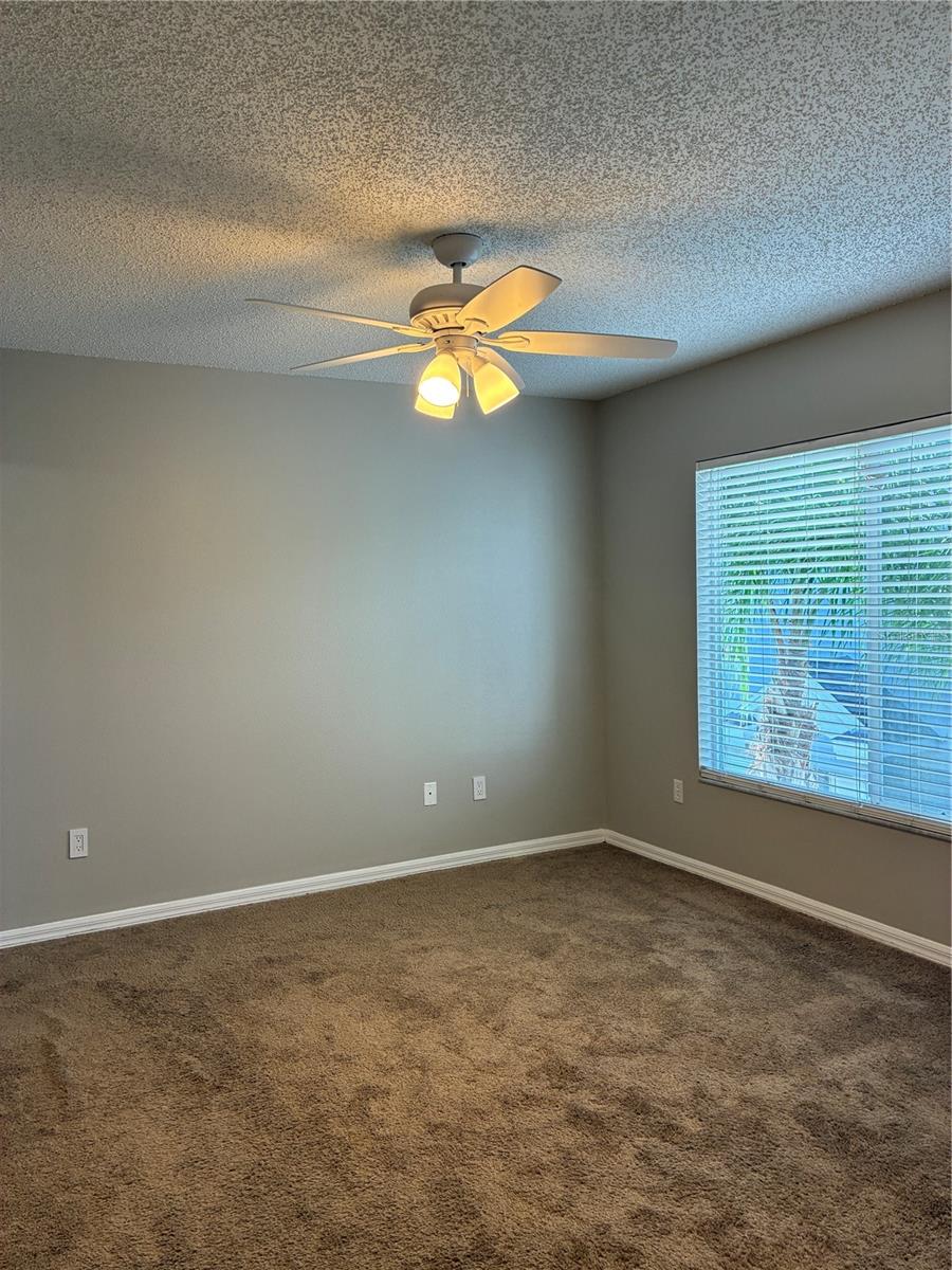 18143 Paradise Point Dr Property Photo 30