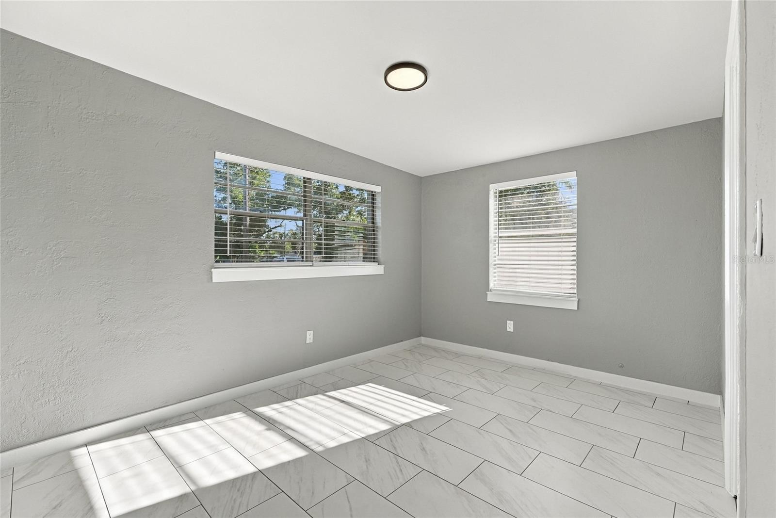 4684 16th Ave S Property Photo 16