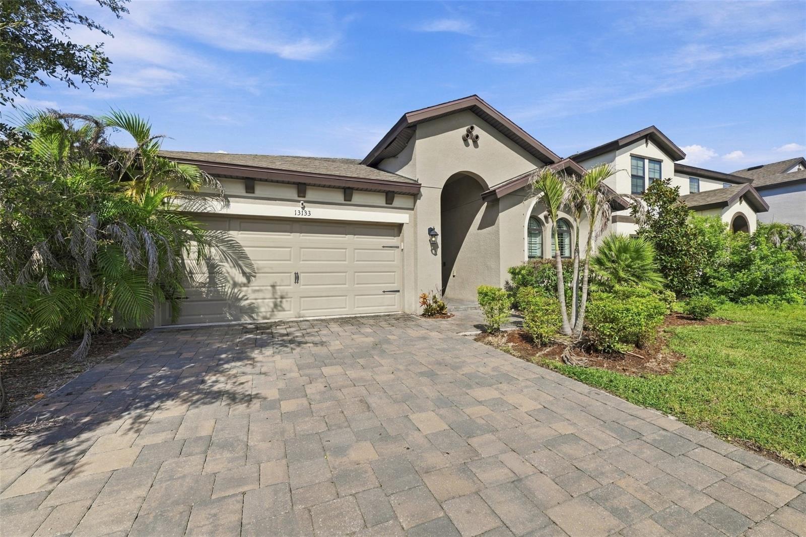 13133 Monach Isles Dr Property Photo 3