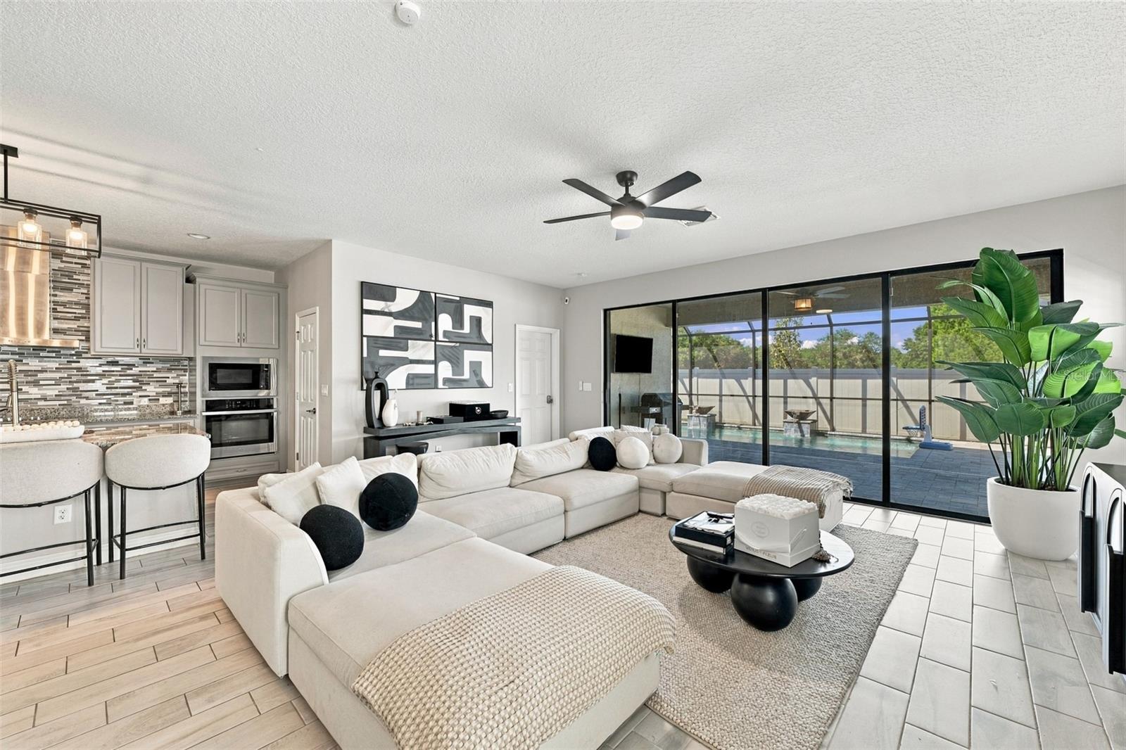 13133 Monach Isles Dr Property Photo 12