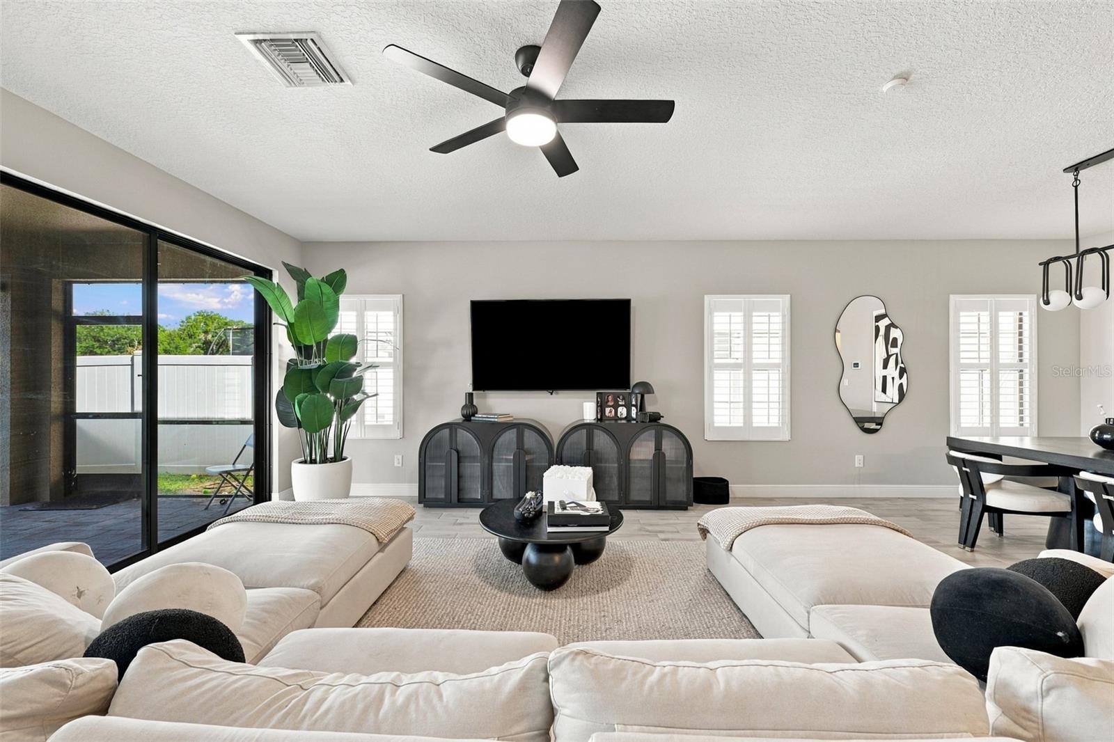 13133 Monach Isles Dr Property Photo 14