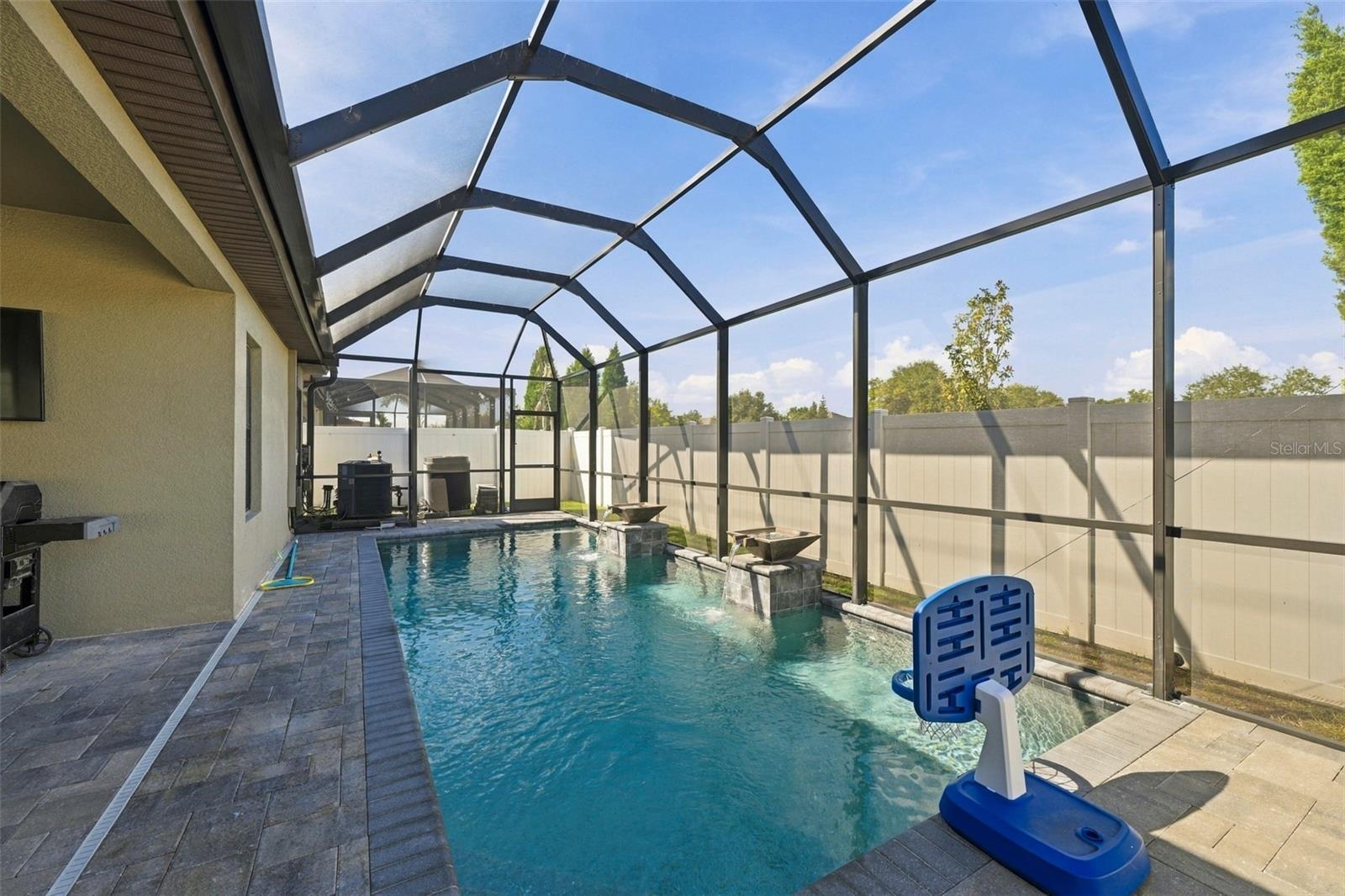 13133 Monach Isles Dr Property Photo 16