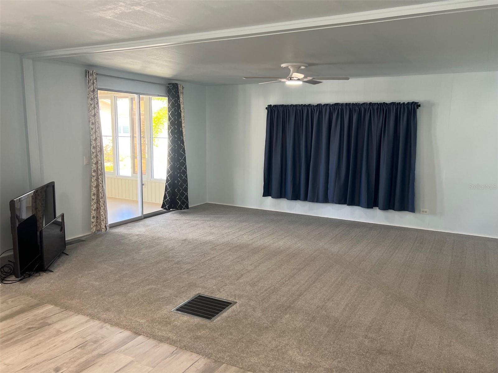 19 Pindo Palm St W Property Photo 11