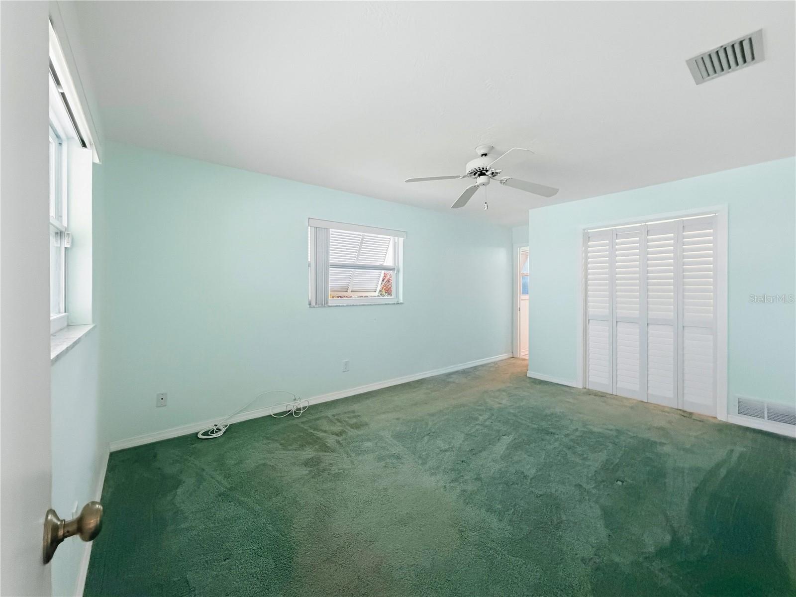 14036 Thacher Ave Property Photo 15