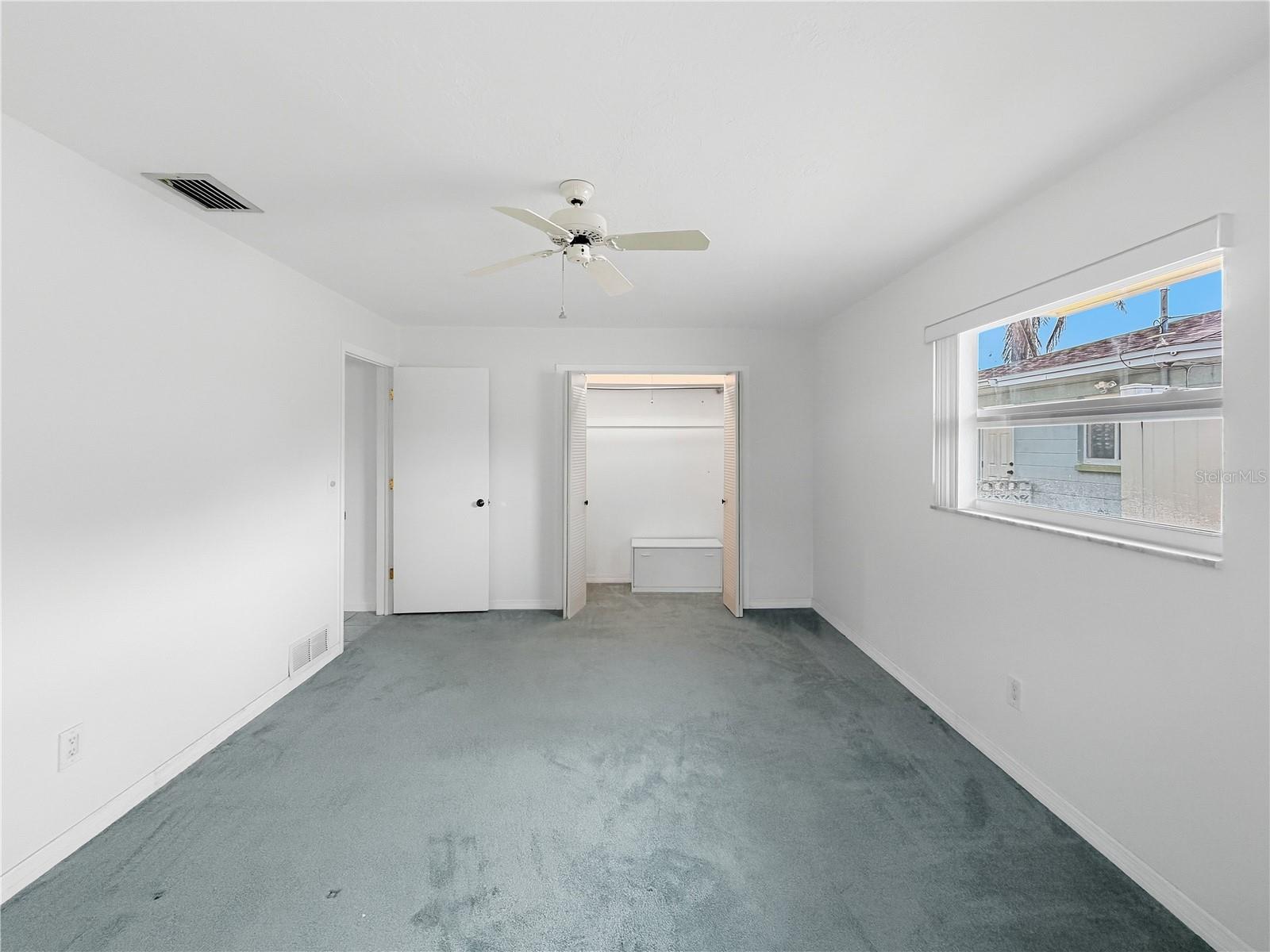 14036 Thacher Ave Property Photo 21